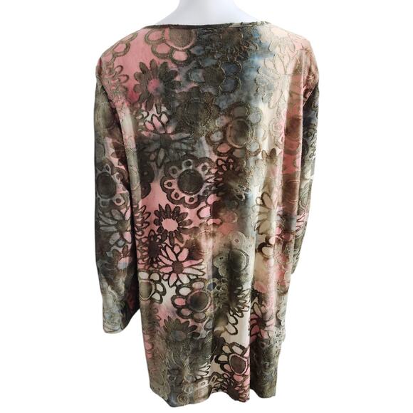 Mutiples‎ Sz XL Embroidered Burnout Tunic Top Watercolor Button Detailing - Picture 4 of 7
